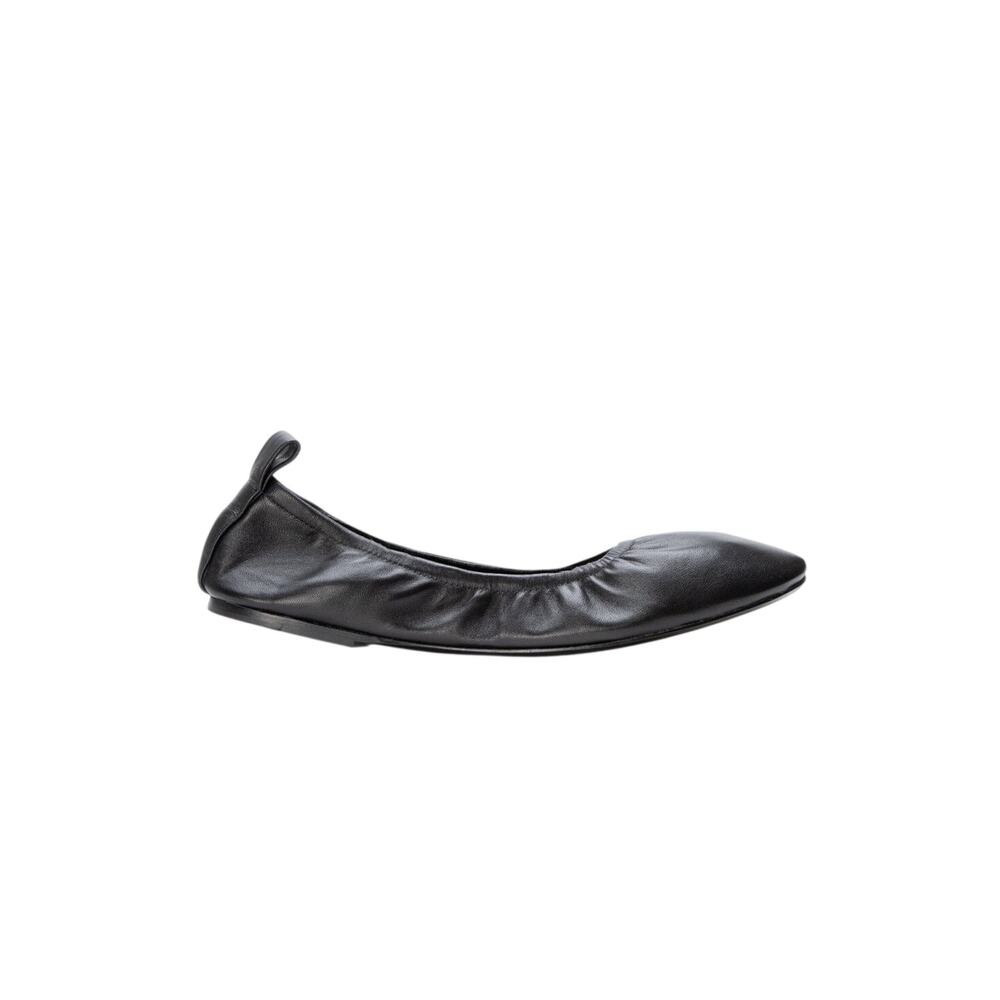 Robert Clergerie Black Leather Pointed Ballet Flats